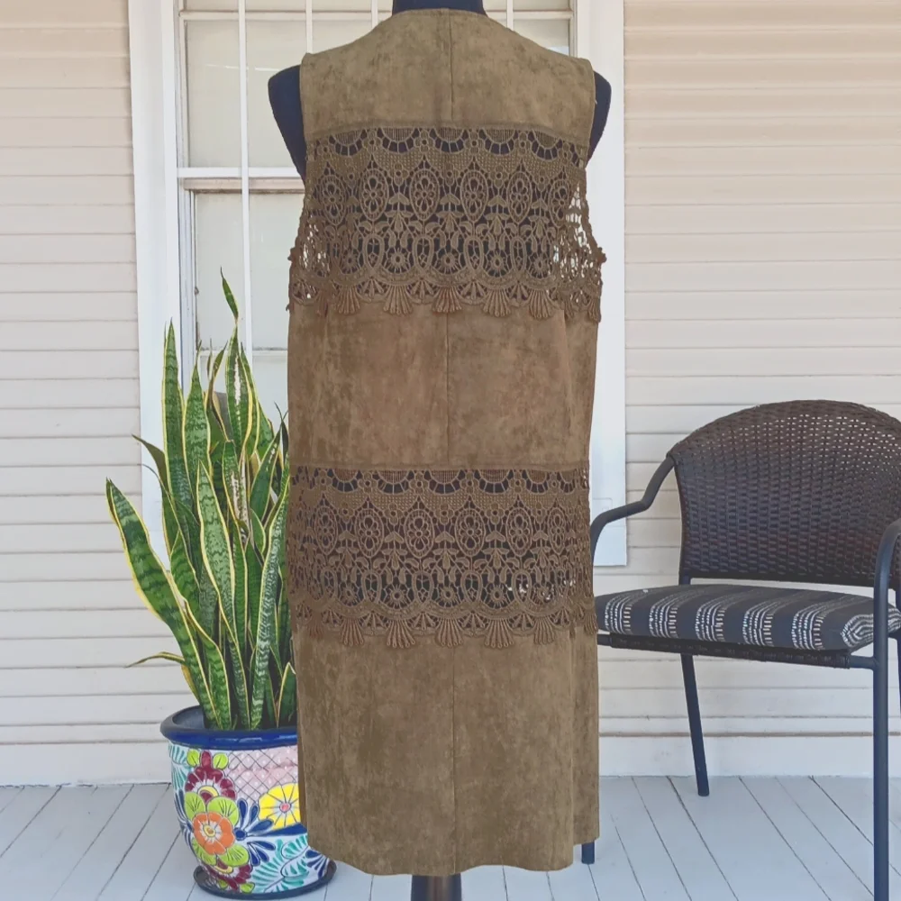 Colleen Lopez olive faux suede boho lace sleeveless duster - Picture 4 of 8